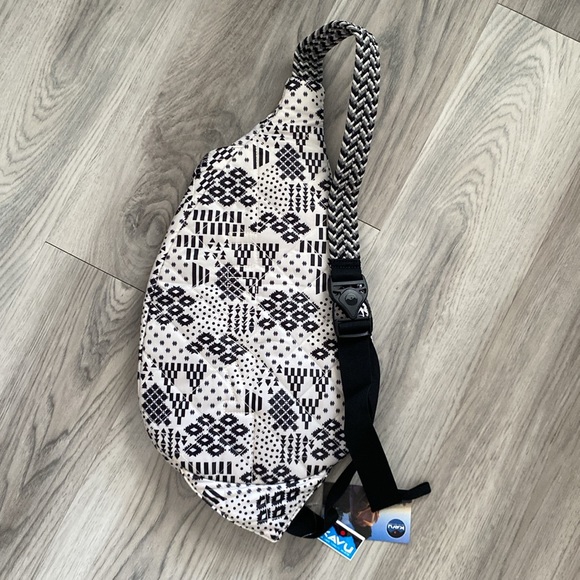 Kavu Rope Sling Bag - Picture 2 of 4